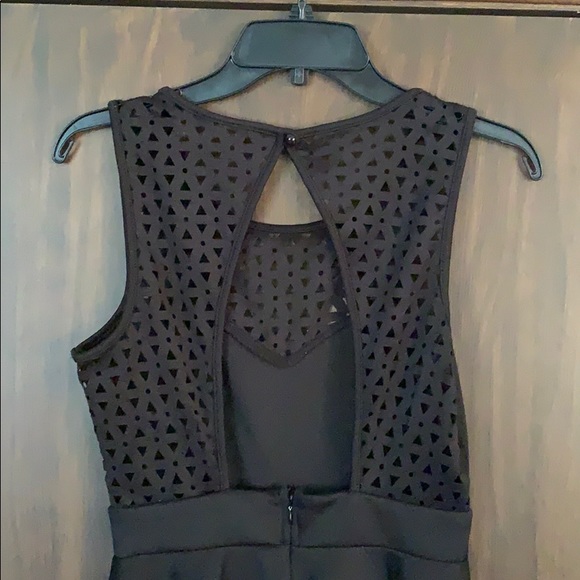 Little black dress - Picture 5 of 5